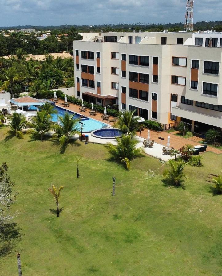 Flat Em Guarajuba Com Excelente Estrutura Exterior foto